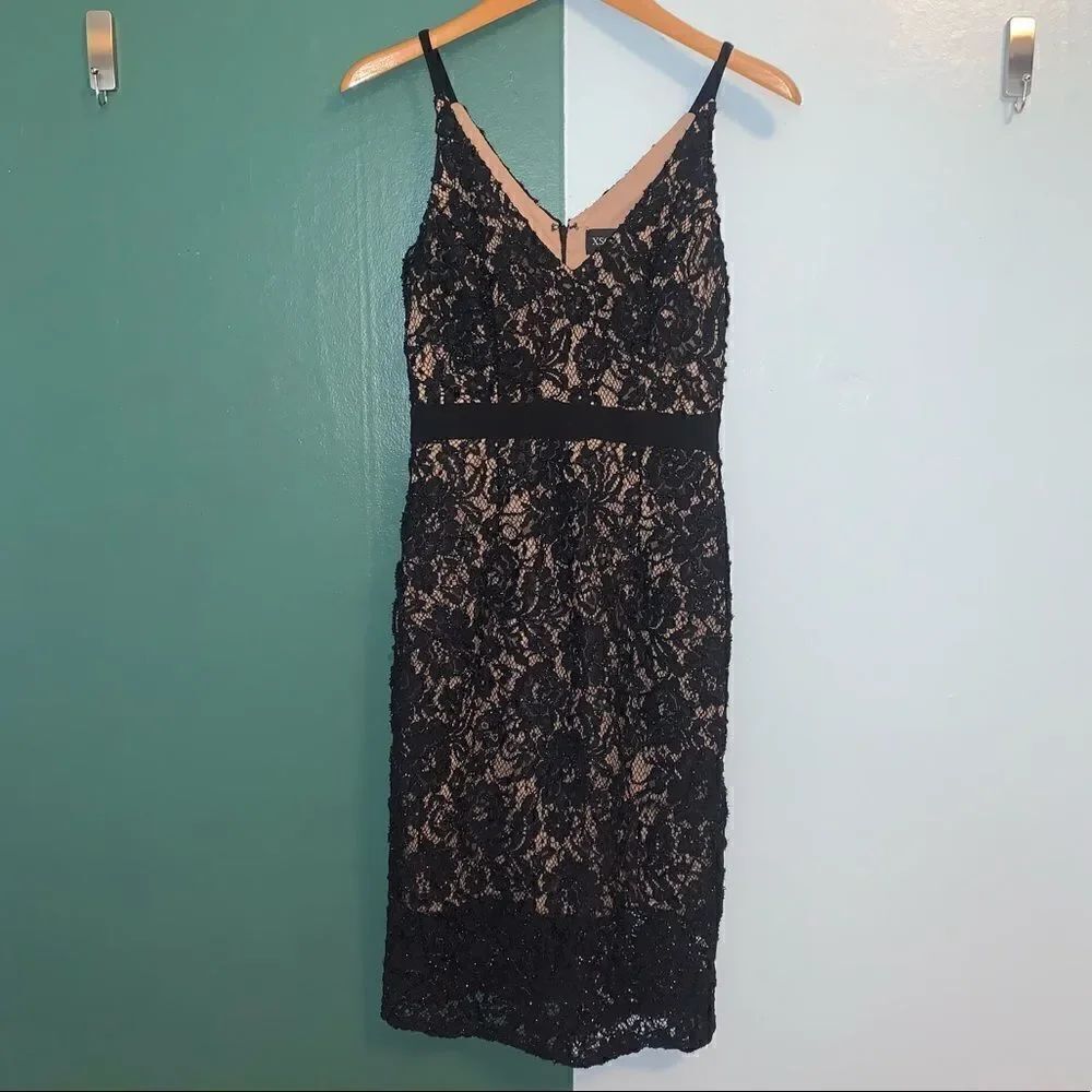 Vintage XSCAPE Black Lace Floral Beaded Dress size 6